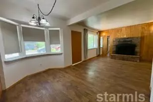 900 Patricia Ln, South Lake Tahoe, CA 96150 - Photo 6