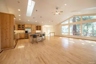 1040 Truckee Dr, South Lake Tahoe, CA 96150 - Photo 4
