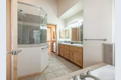 1040 Truckee Drive, South Lake Tahoe, CA 96150 - Photo 16