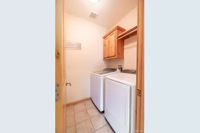 1040 Truckee Drive, South Lake Tahoe, CA 96150 - Photo 20