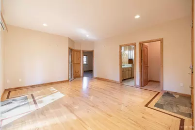 1040 Truckee Drive, South Lake Tahoe, CA 96150 - Photo 28