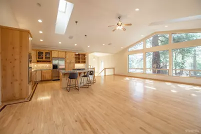 1040 Truckee Drive, South Lake Tahoe, CA 96150 - Photo 6