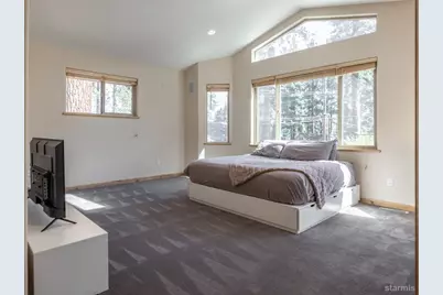 1040 Truckee Drive, South Lake Tahoe, CA 96150 - Photo 12