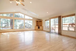 1040 Truckee Dr, South Lake Tahoe, CA 96150 - Photo 6