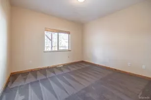 1040 Truckee Dr, South Lake Tahoe, CA 96150 - Photo 26