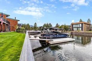 2081 Venice Dr, South Lake Tahoe, CA 96150 - Photo 16