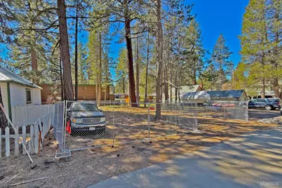 1068 Reno Avenue, South Lake Tahoe, CA 96150 - Photo 2
