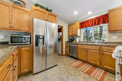 1520 Cree Street, South Lake Tahoe, CA 96150 - Photo 12