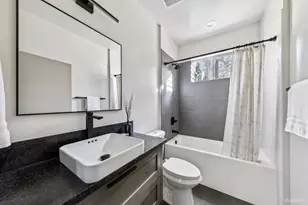 581 Cochise Cir, South Lake Tahoe, CA 96150 - Photo 22