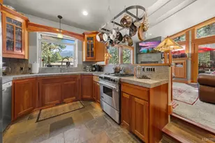 962 Modesto Ave, South Lake Tahoe, CA 96150 - Photo 6