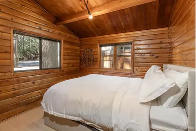 861 Gardner Street, South Lake Tahoe, CA 96150 - Photo 18