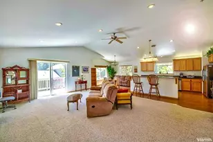 1982 Cherokee St, South Lake Tahoe, CA 96150 - Photo 12