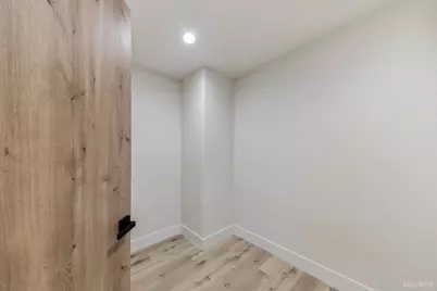 1040 Cellador Road, South Lake Tahoe, CA 96150 - Photo 20