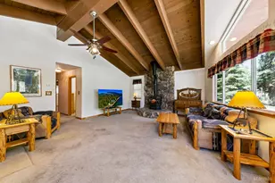 995 Turnback Trail, South Lake Tahoe, CA 96150 - Photo 16