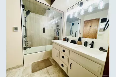 1501 Skyline Drive, South Lake Tahoe, CA 96150 - Photo 20