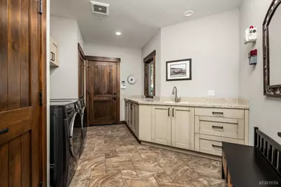 2081 Tahoe Mountain Road, South Lake Tahoe, CA 96150 - Photo 50