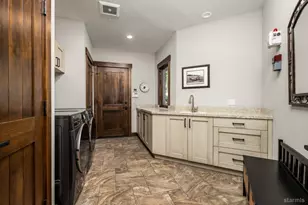 2081 Tahoe Mountain Rd, South Lake Tahoe, CA 96150 - Photo 50