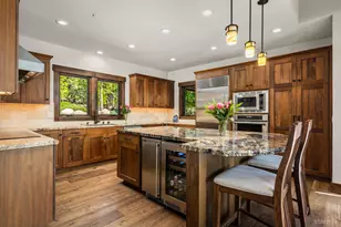 2081 Tahoe Mountain Rd, South Lake Tahoe, CA 96150 - Photo 30