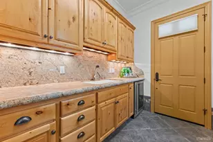 647 Eloise Ave, South Lake Tahoe, CA 96150 - Photo 18
