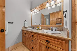 647 Eloise Ave, South Lake Tahoe, CA 96150 - Photo 26