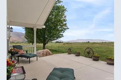 801 Larson Lane, Coleville, CA 96107 - Photo 28