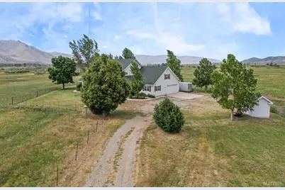 801 Larson Lane, Coleville, CA 96107 - Photo 36