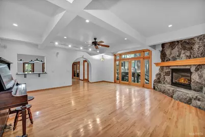 1724 Mohican Drive, South Lake Tahoe, CA 96150 - Photo 16