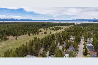 1460 Rancho Way, South Lake Tahoe, CA 96150 - Photo 18