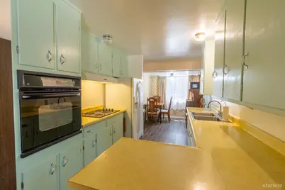 859 Glorene Avenue, South Lake Tahoe, CA 96150 - Photo 2