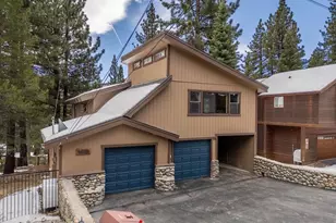 1641 Crystal Air Dr, South Lake Tahoe, CA 96150 - Photo 2