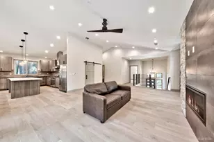 871 Glorene Ave, South Lake Tahoe, CA 96150 - Photo 10