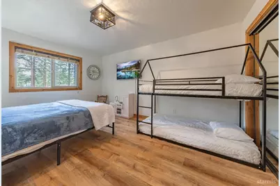 2126 Helen Ave Avenue, South Lake Tahoe, CA 96150 - Photo 18