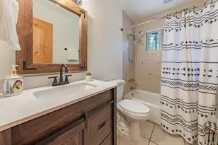 2126 Helen Ave Ave, South Lake Tahoe, CA 96150 - Photo 16