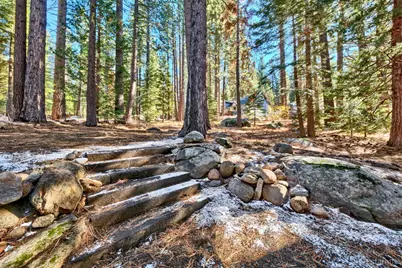 1458 Apache Avenue, South Lake Tahoe, CA 96150 - Photo 2