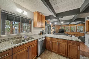 1455 Crystal Air Dr, South Lake Tahoe, CA 96150 - Photo 16