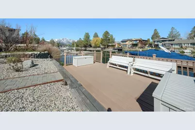 2215 Inverness Drive, South Lake Tahoe, CA 96150 - Photo 4
