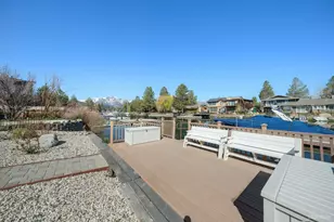 2215 Inverness Dr, South Lake Tahoe, CA 96150 - Photo 4