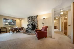 2215 Inverness Dr, South Lake Tahoe, CA 96150 - Photo 10