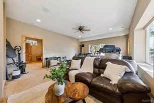 1014 Clear View Dr, South Lake Tahoe, CA 96150 - Photo 38