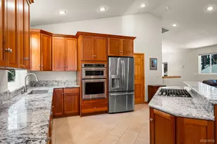 839 Tata Ln, South Lake Tahoe, CA 96150 - Photo 12