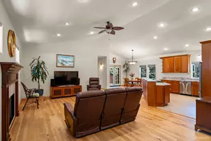 839 Tata Ln, South Lake Tahoe, CA 96150 - Photo 4
