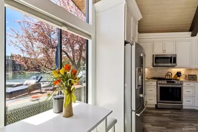 2072 Traverse Court, South Lake Tahoe, CA 96150 - Photo 8