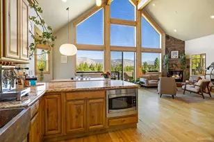 812 Elk Point Dr, South Lake Tahoe, CA 96150 - Photo 12