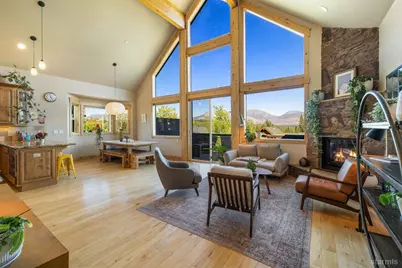 812 Elk Point Drive, South Lake Tahoe, CA 96150 - Photo 2