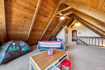 854 Muskwaki Drive, South Lake Tahoe, CA 96150 - Photo 18
