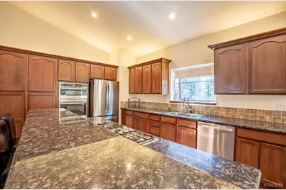 757 San Francisco Avenue, South Lake Tahoe, CA 96150 - Photo 22