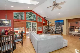 1346 Bonanza Ave, South Lake Tahoe, CA 96150 - Photo 8