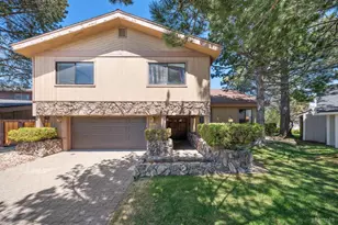 379 Crystal Ct, South Lake Tahoe, CA 96150 - Photo 1