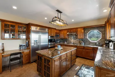 753 Lakeview Avenue, South Lake Tahoe, CA 96150 - Photo 22