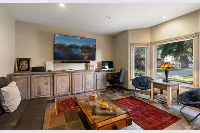 753 Lakeview Avenue, South Lake Tahoe, CA 96150 - Photo 8